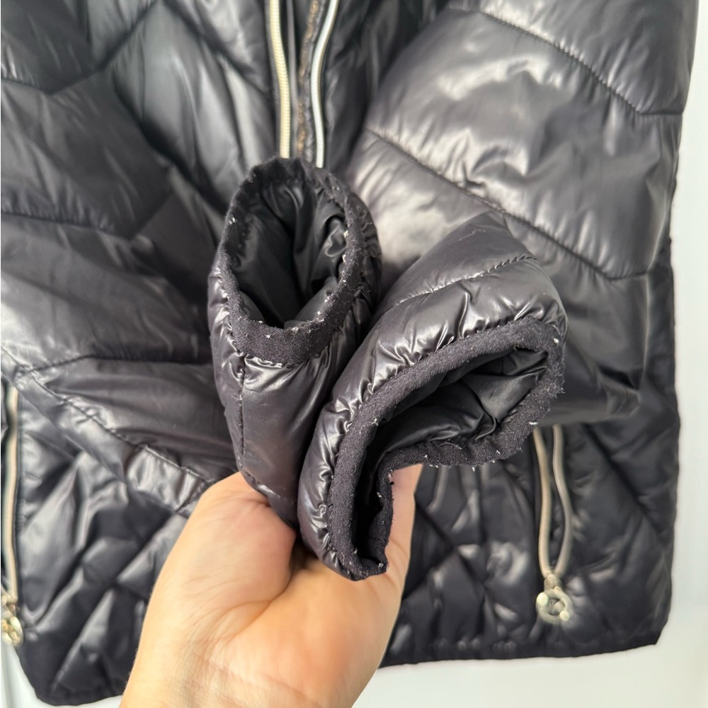 Michael Kors packable quilted puffer jacket - Picture 7 of 11